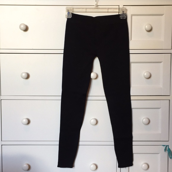 Black Ribbed Leggings by Guess Jeans - Picture 1 of 4